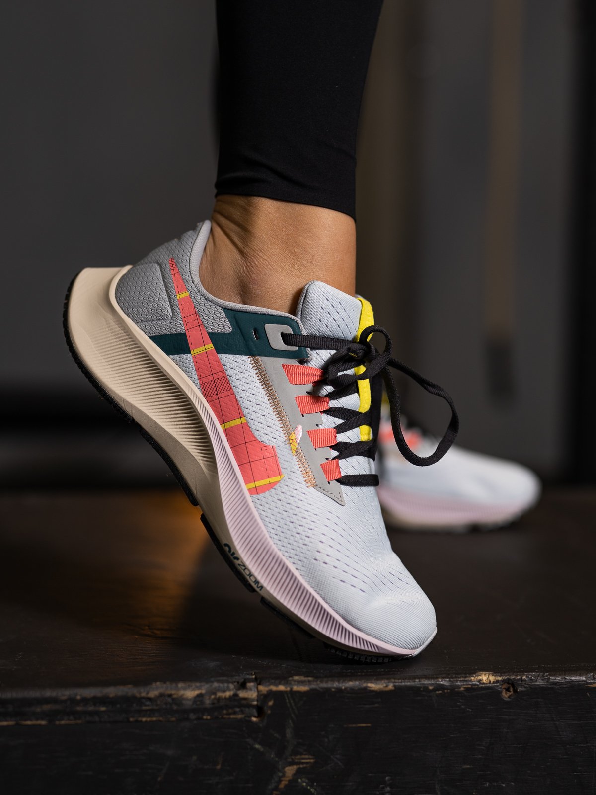 Nike Air Zoom Pegasus 38 Premium Blue Tint/Regal Pink/Light Smoke Grey/Flerfarget