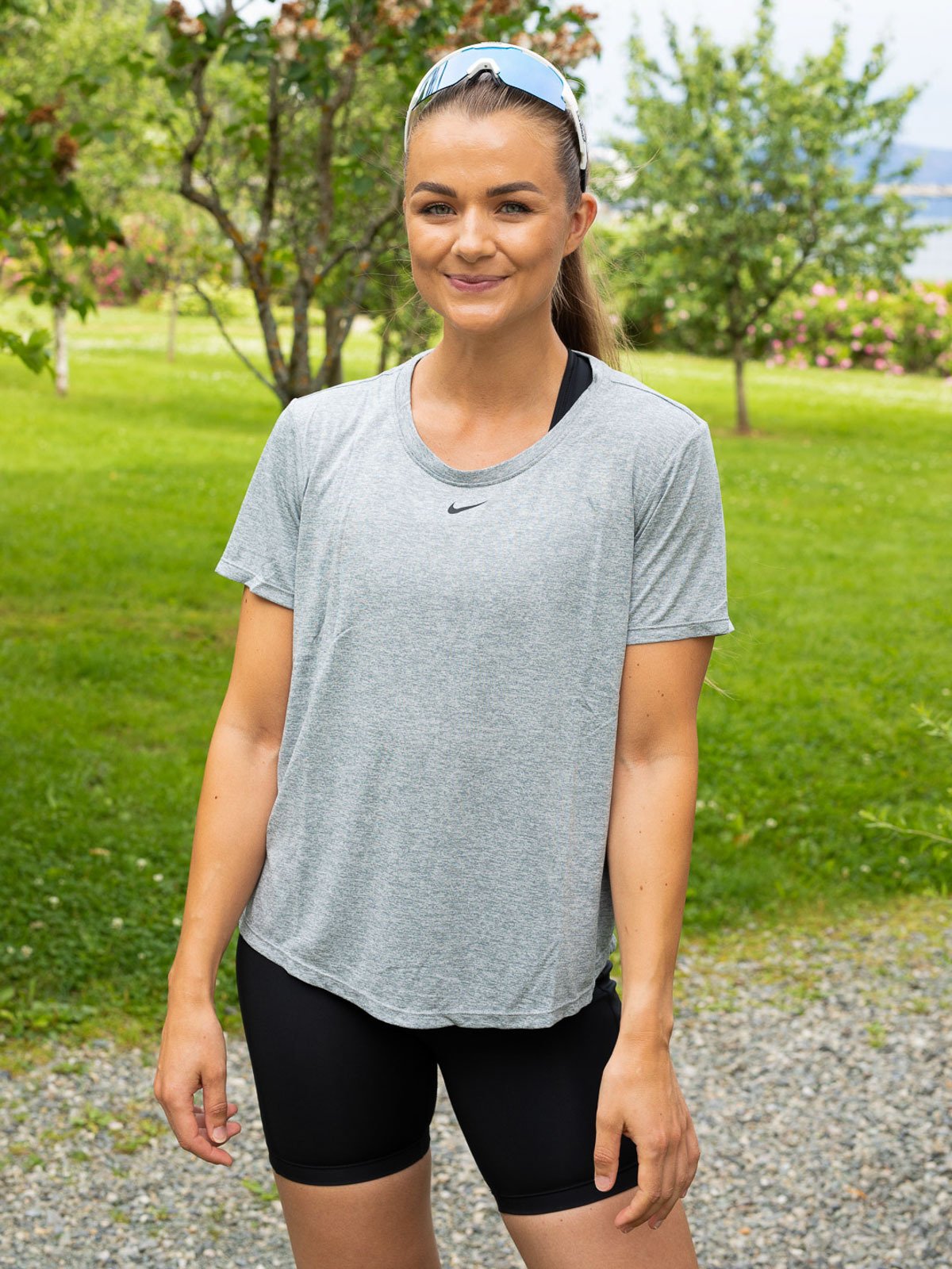 Nike One Short Sleeve Standard Top Particle Grey / Black