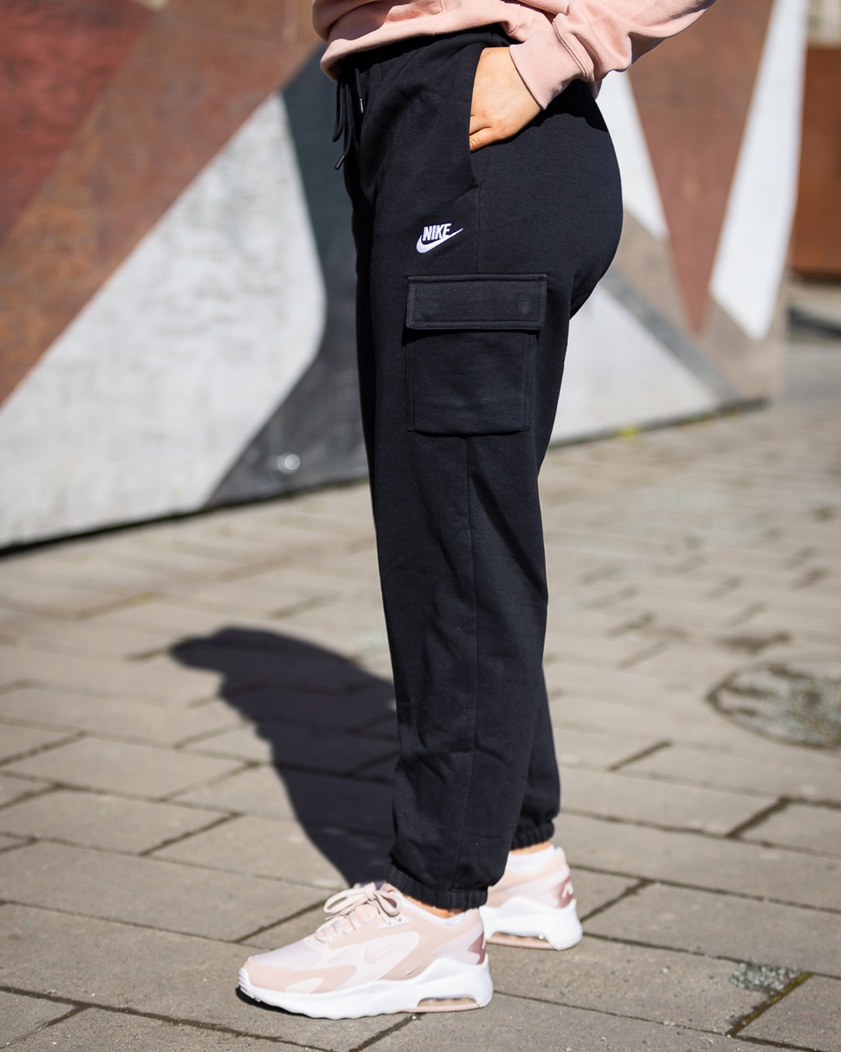 Nike Essential Cargo Pant Svart/Hvit