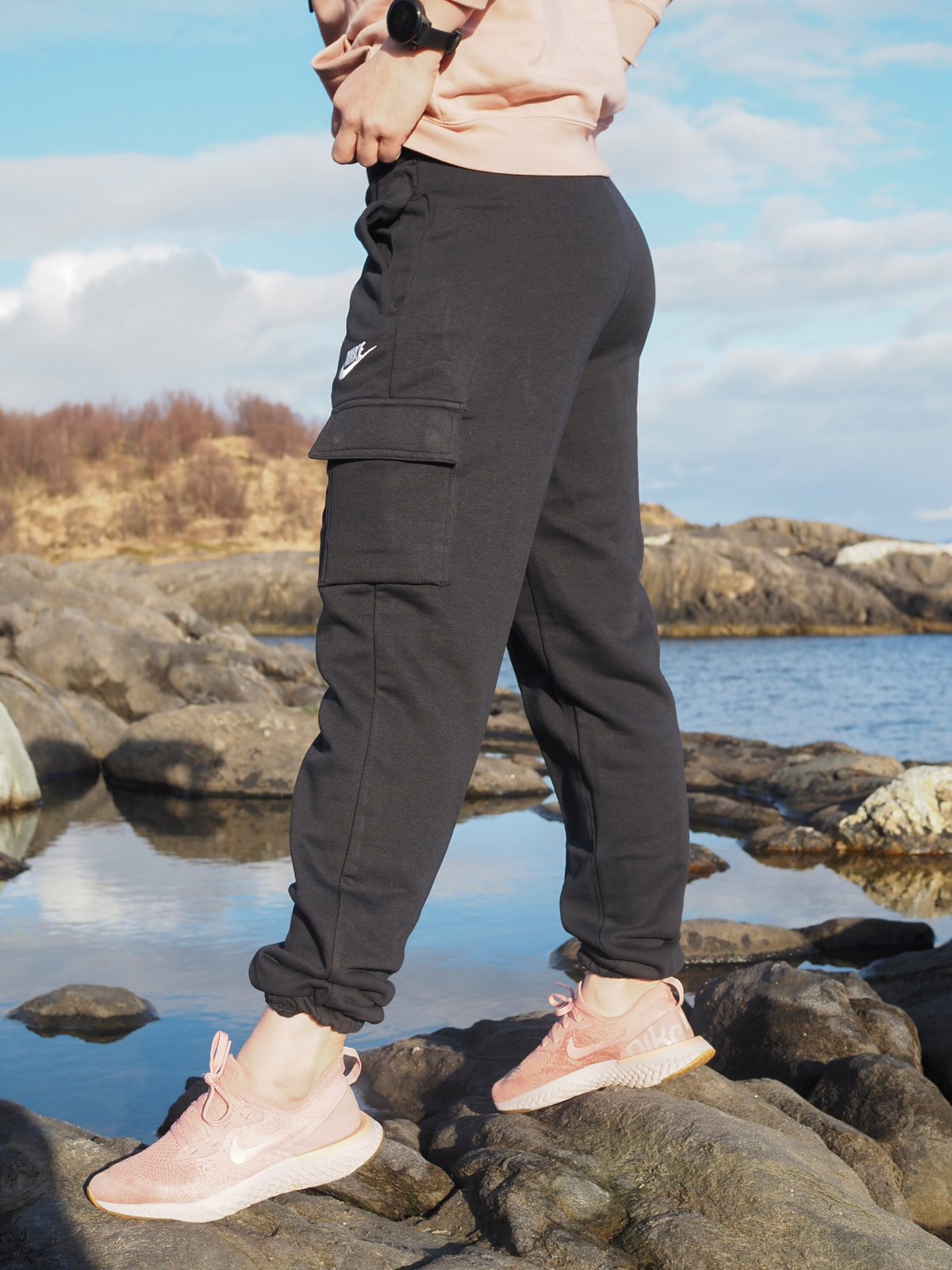 Nike Essential Cargo Pant Svart/Hvit