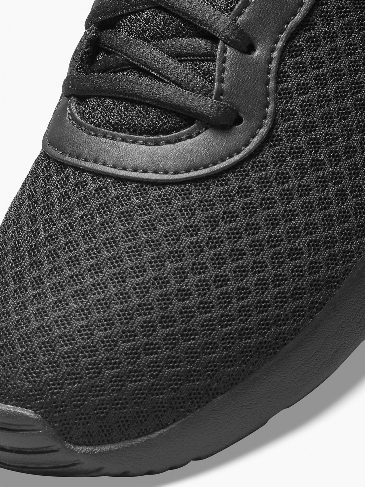 Nike Tanjun Svart/Barely Volt/Svart