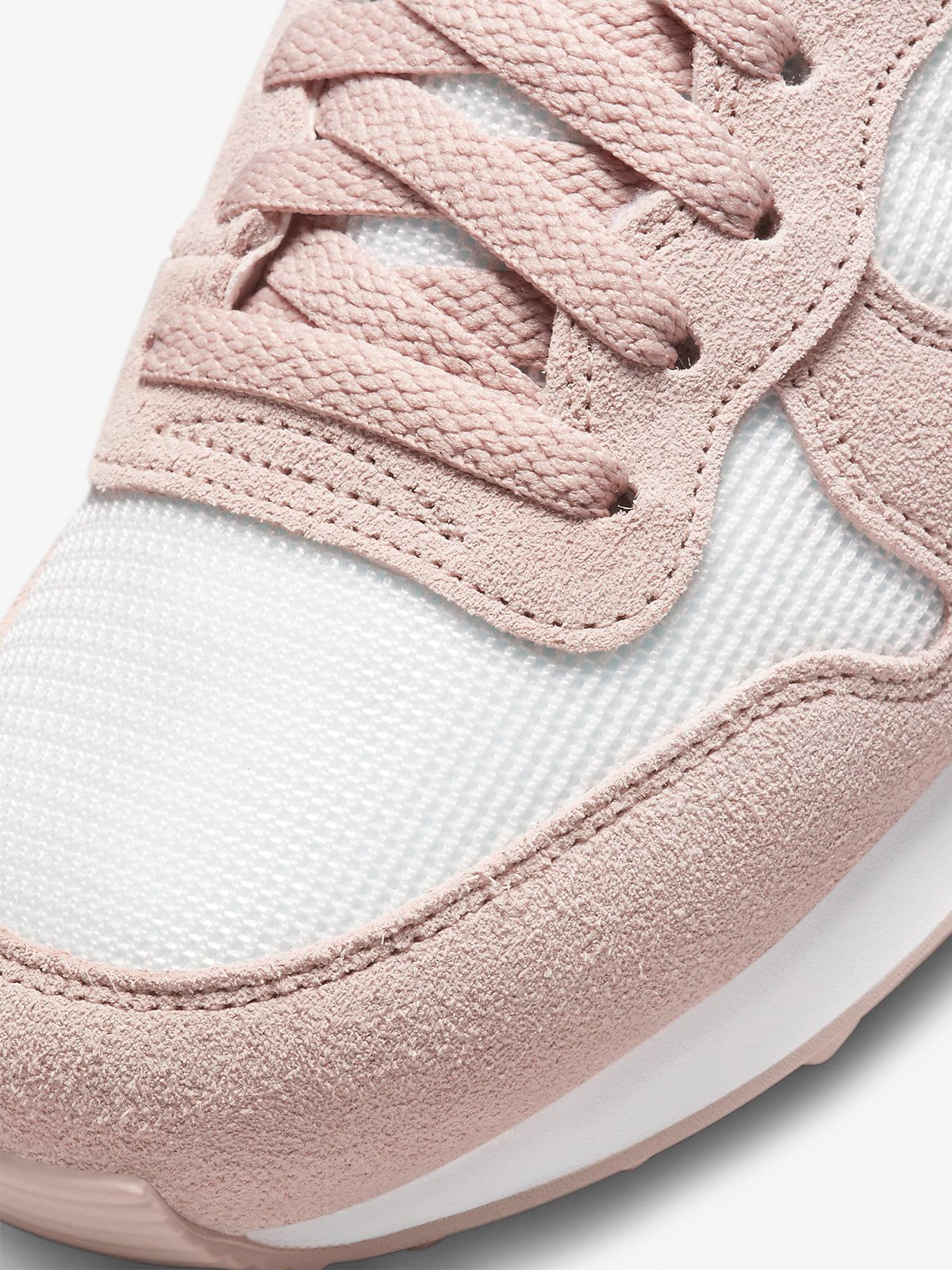 Nike Internationalist Summit White/Fossil Stone/Light Madder Root/Atmosphere