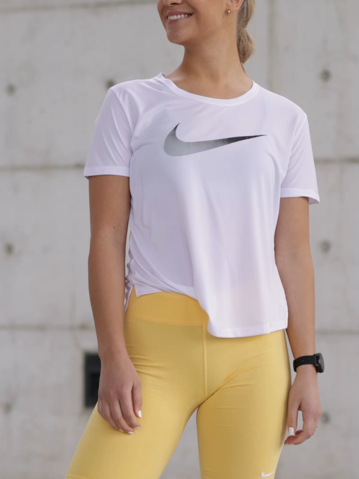 Nike Essential Bike Shorts Gul