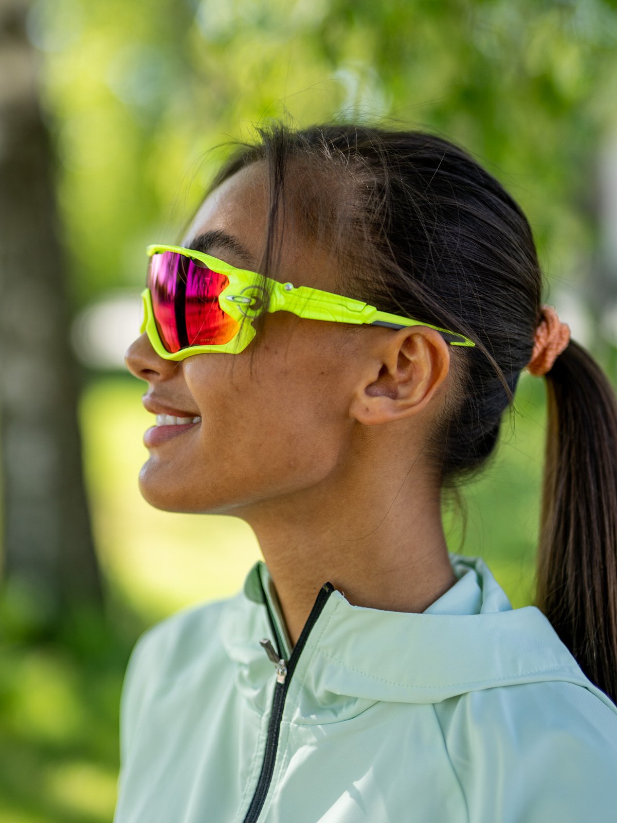 Oakley Jawbreaker Retina Burn / Brilleglassfarge: Prizm Road / Lysgjennomslipp: 20%