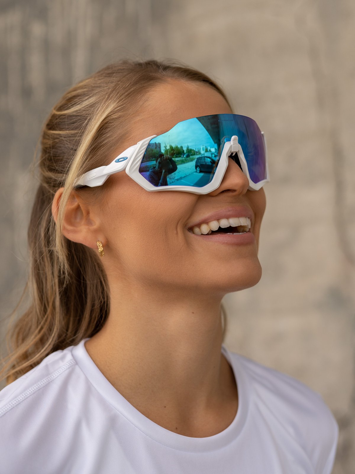 Oakley Flight Jacket Matte White / Brilleglassfarge: Prizm Sapphire / Lysgjennomslipp: 12%