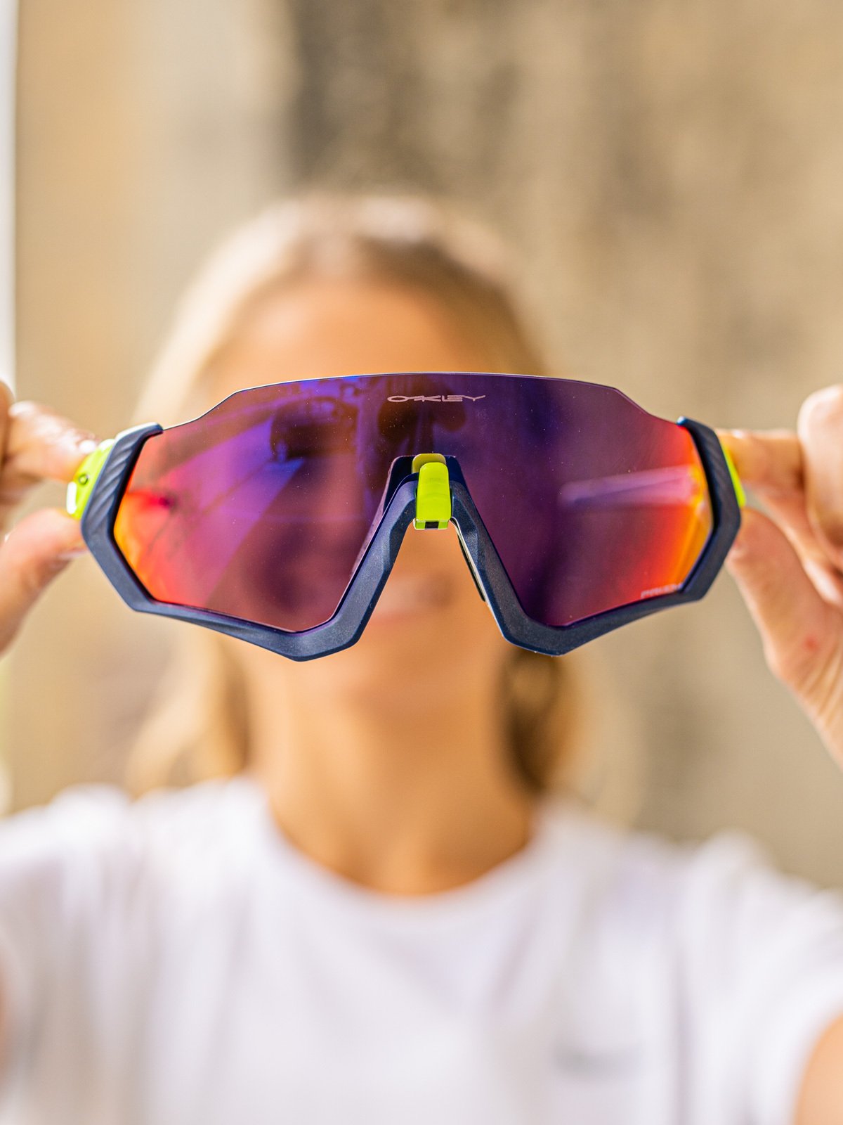 Oakley Flight Jacket Matte Navy / Brilleglassfarge: Prizm Road / Lysgjennomslipp: 20%