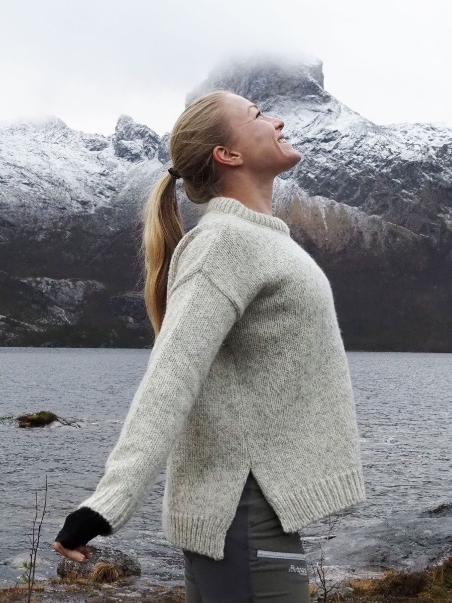 Devold Nansen Womans Sweater Split Seam Grey Melange