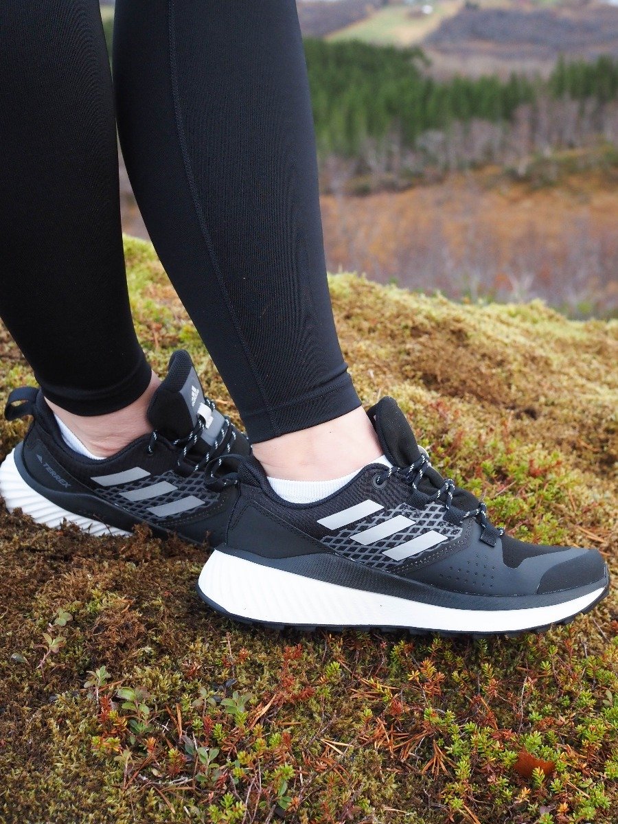 adidas Terrex GoreTex Folgian Hike Core Black/ Grey Four/ Grey One