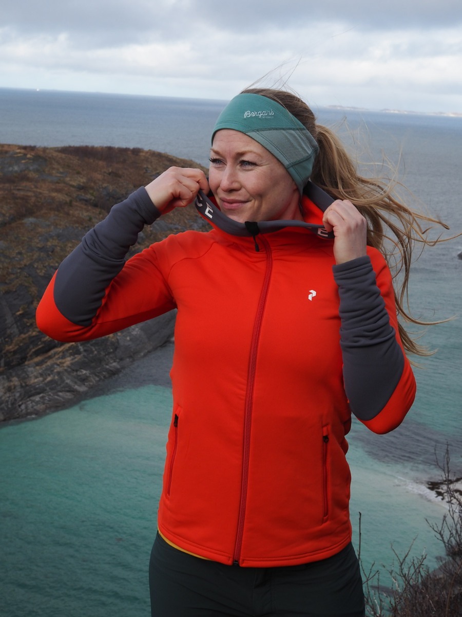 Peak Performance Rider Zip Hood Super Nova