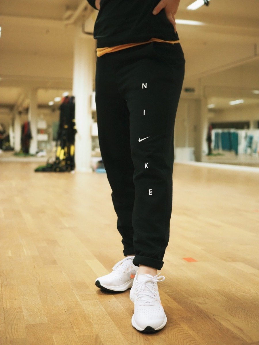 Nike Dri-Fit Get Fit Pant Black/ White