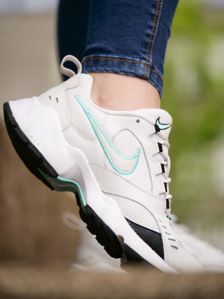 Nike Air Heights Platinum Tint