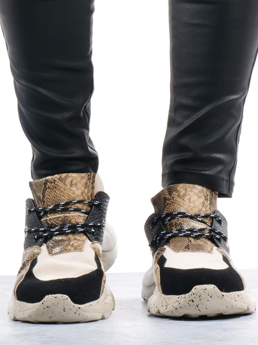 Ichi Metski Sneakers Black