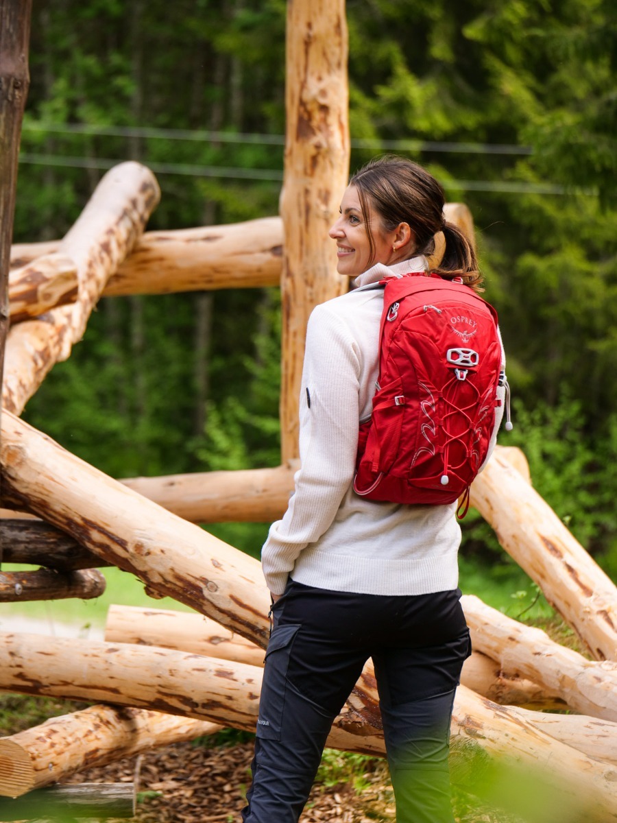 Osprey Talon 11L Martian Red