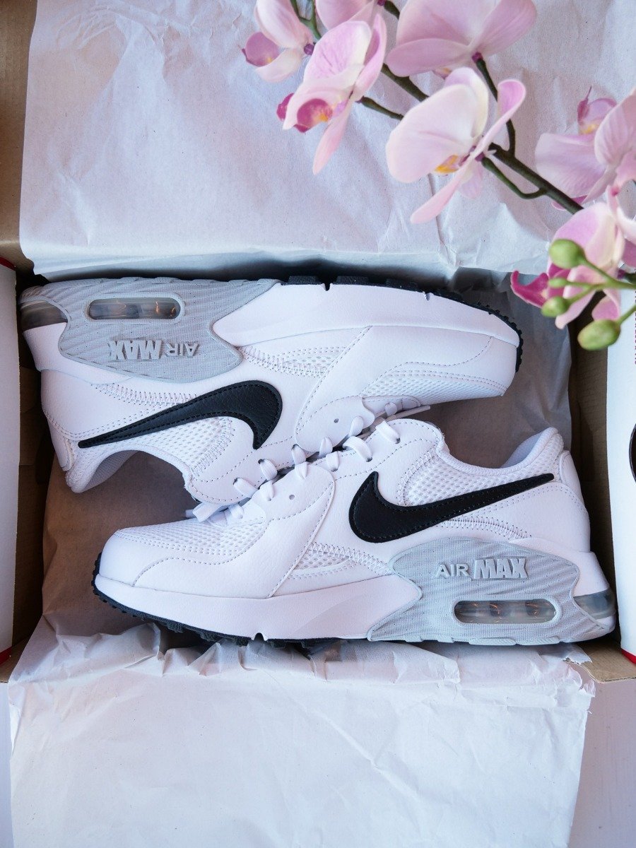 Nike Air Max Excee White/Black-Pure Platinum