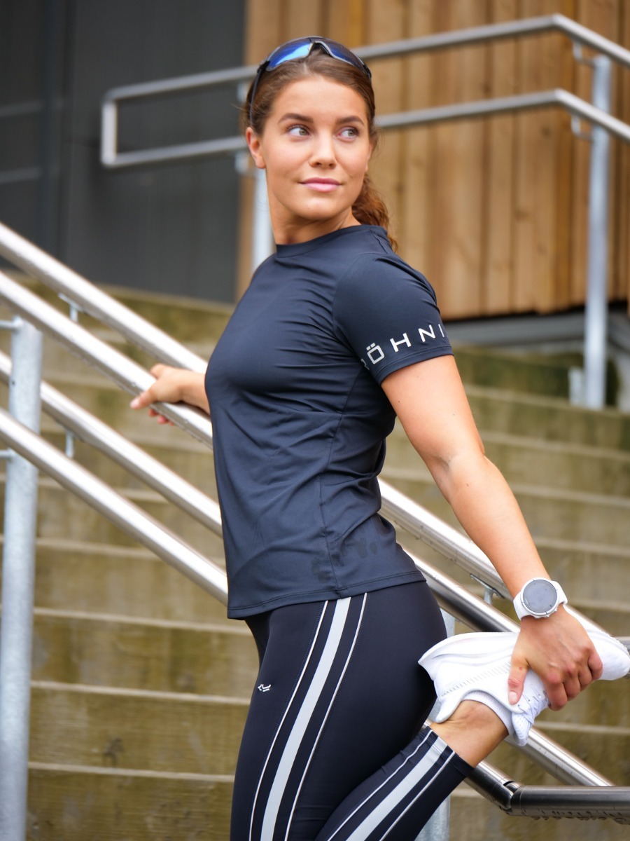 Röhnisch Heritage Tee Get Inspired Exclusive Collection: Black