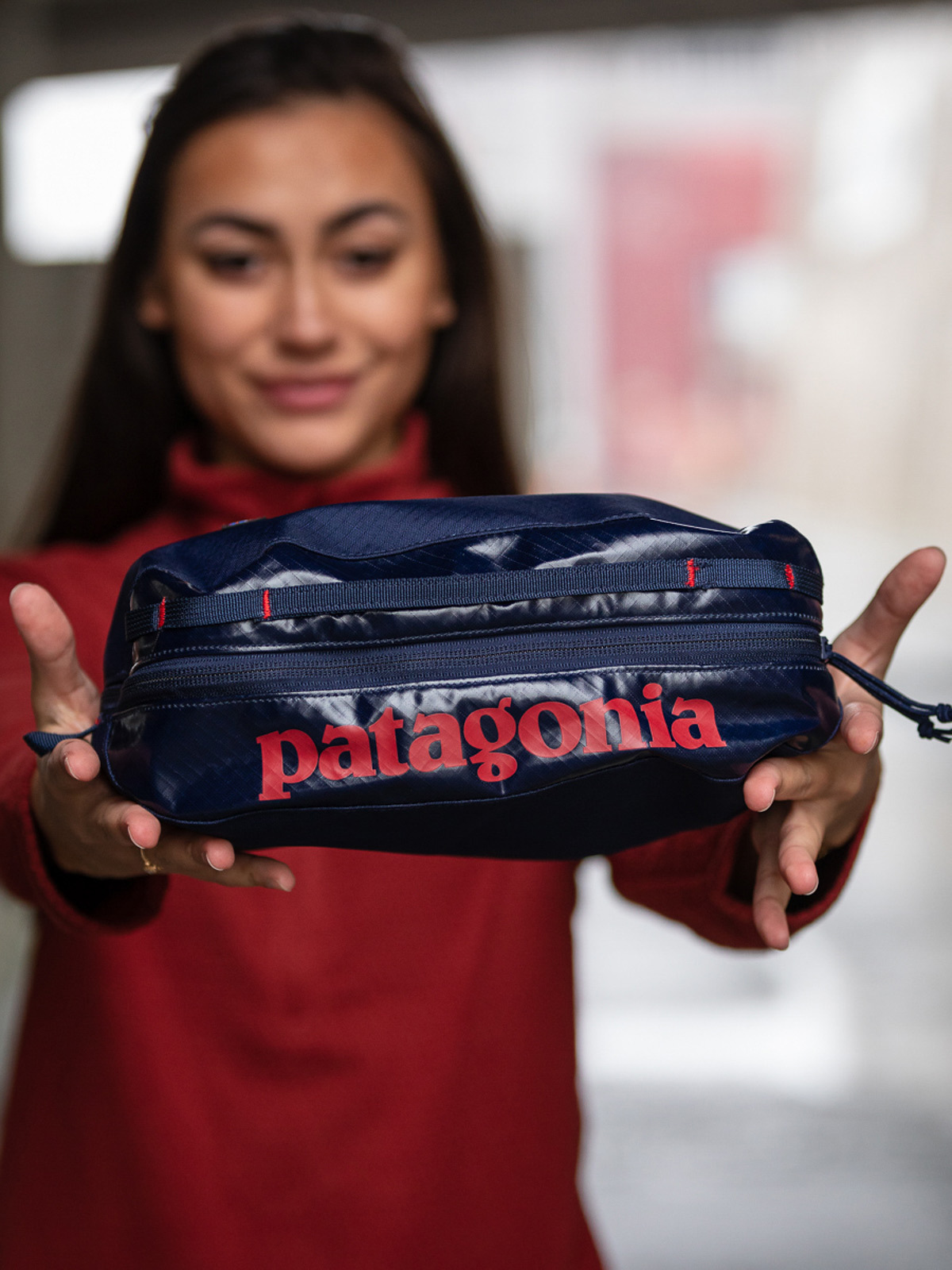 Patagonia Black Hole Cube Medium Classic Navy