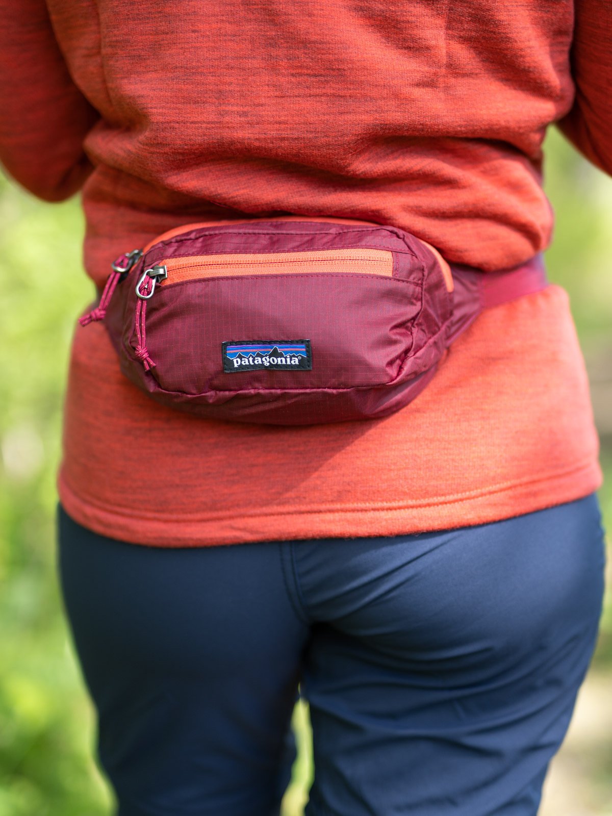 Patagonia Ultralight Black Hole Mini Hip Roamer Red