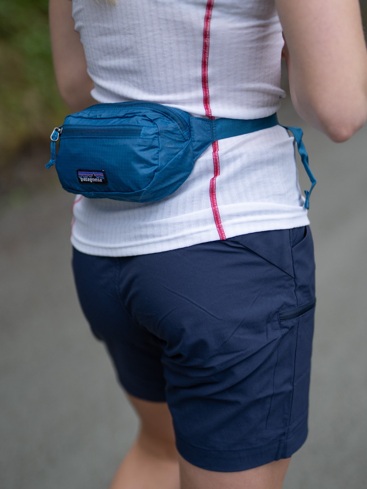 Patagonia Ultralight Black Hole Mini Hip Stellar Blue