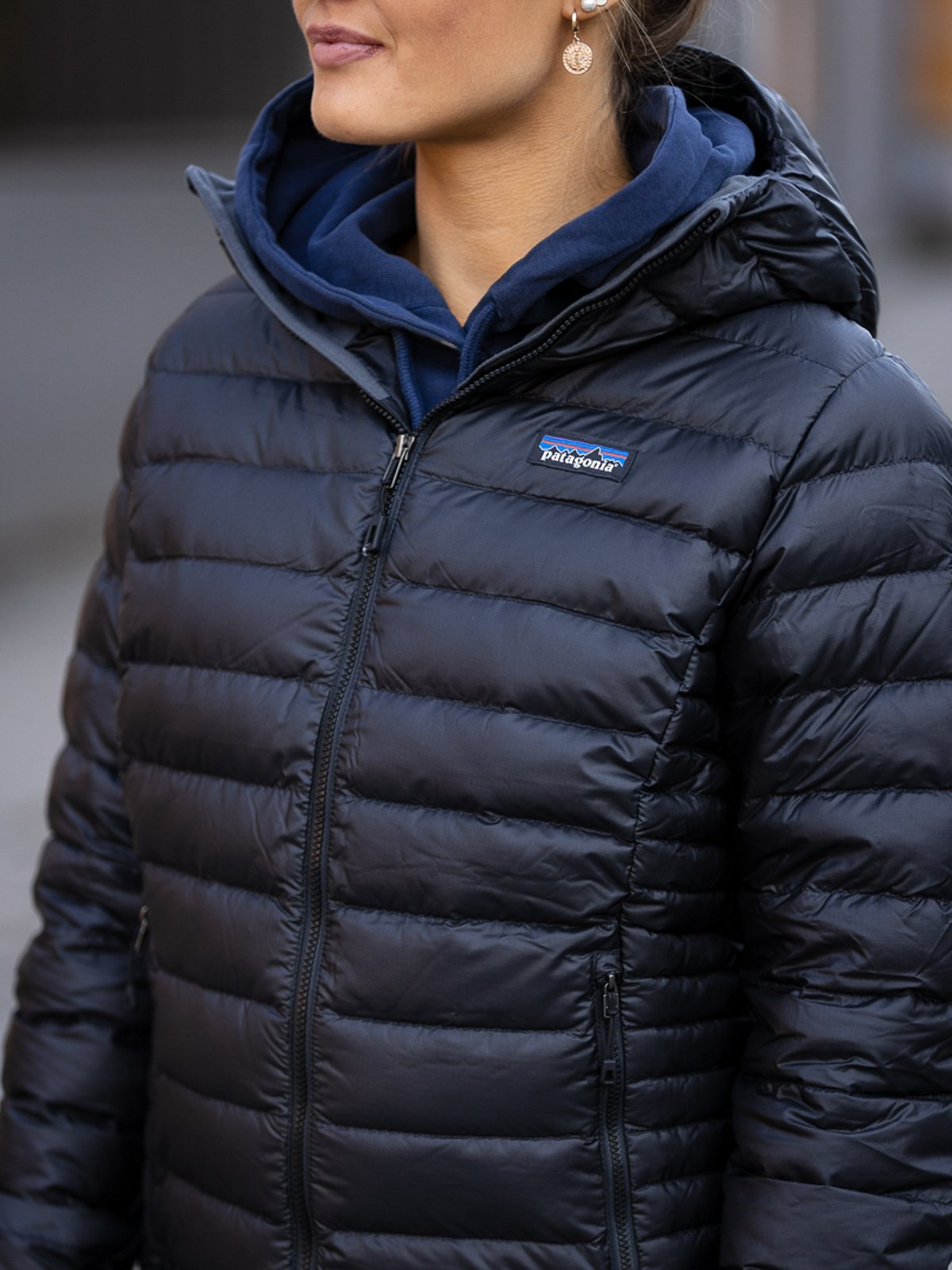 Patagonia Down Sweater Hoody Black