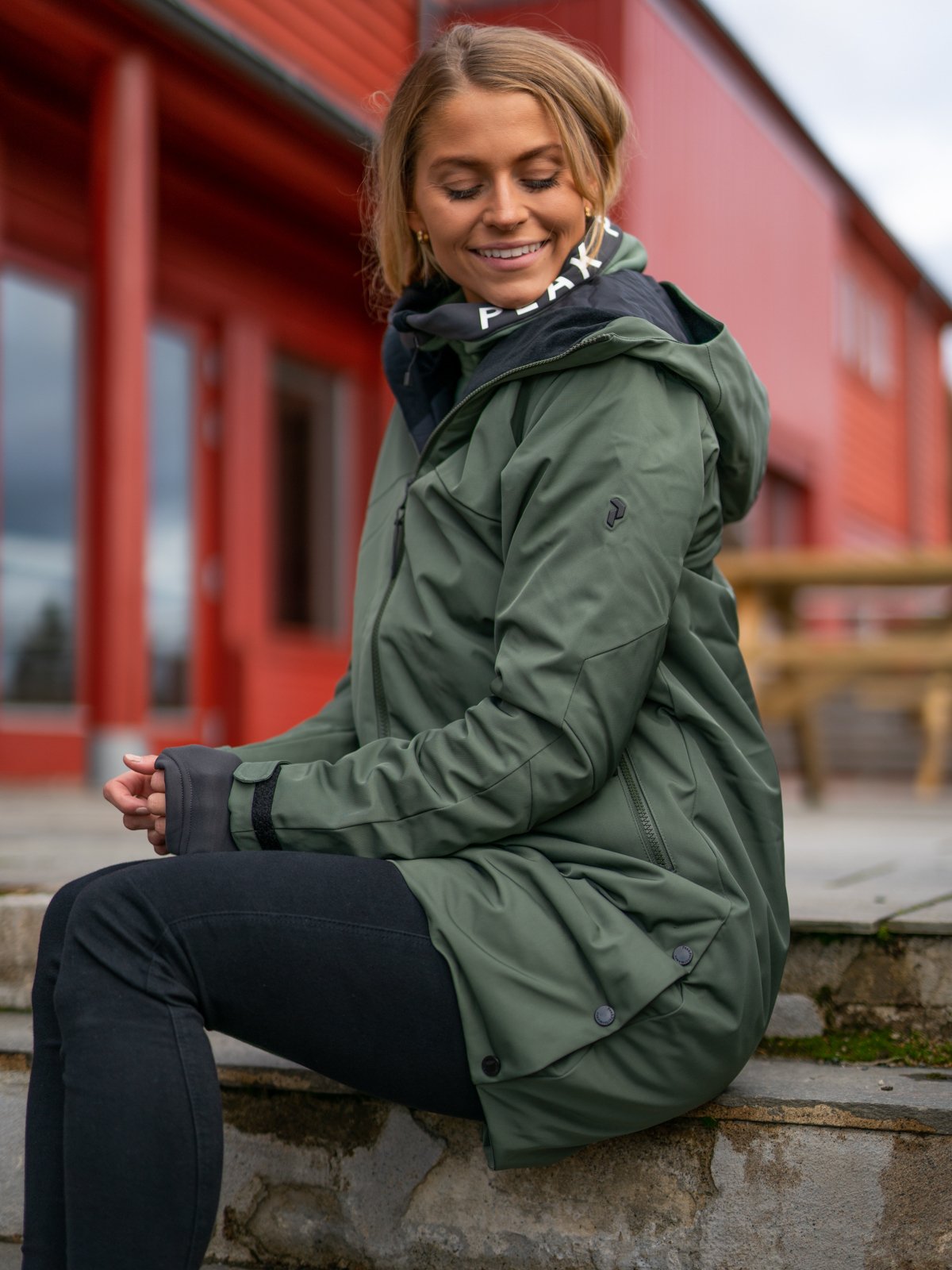 Peak Performance Sapphire Parka Thrill Green