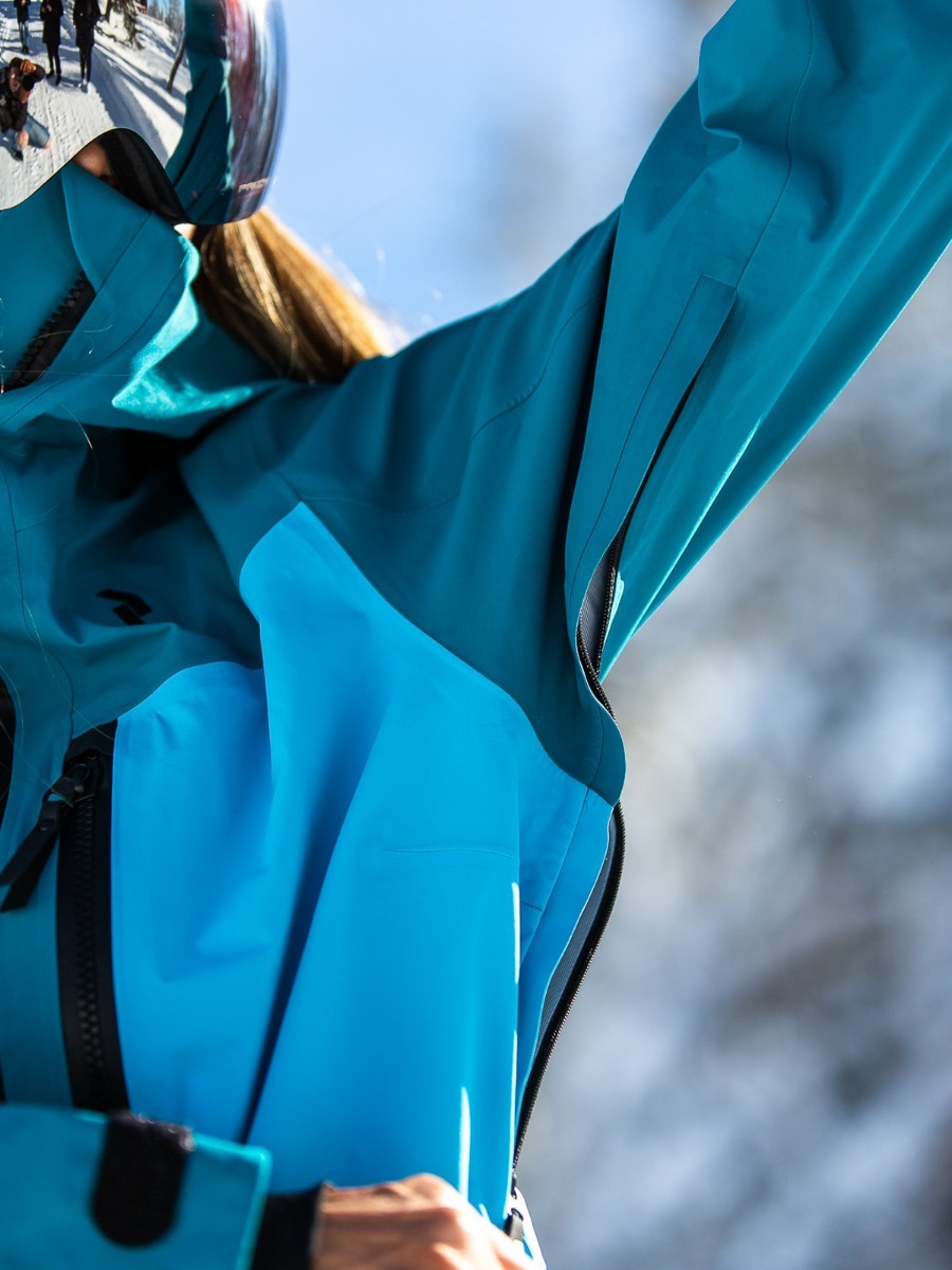 Peak Performance Grav Jacket Deep Aqua