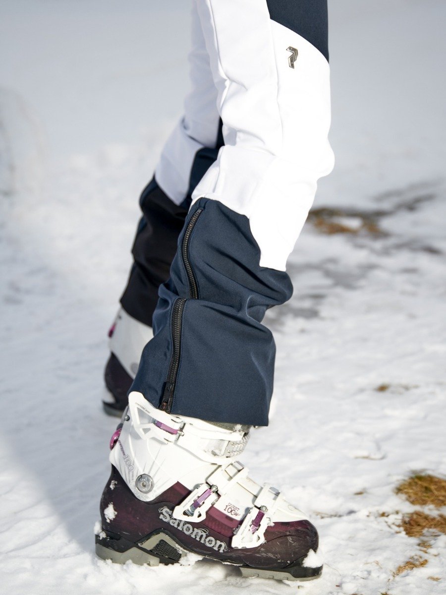 Peak Performance Strech Bib Pants Offwhite