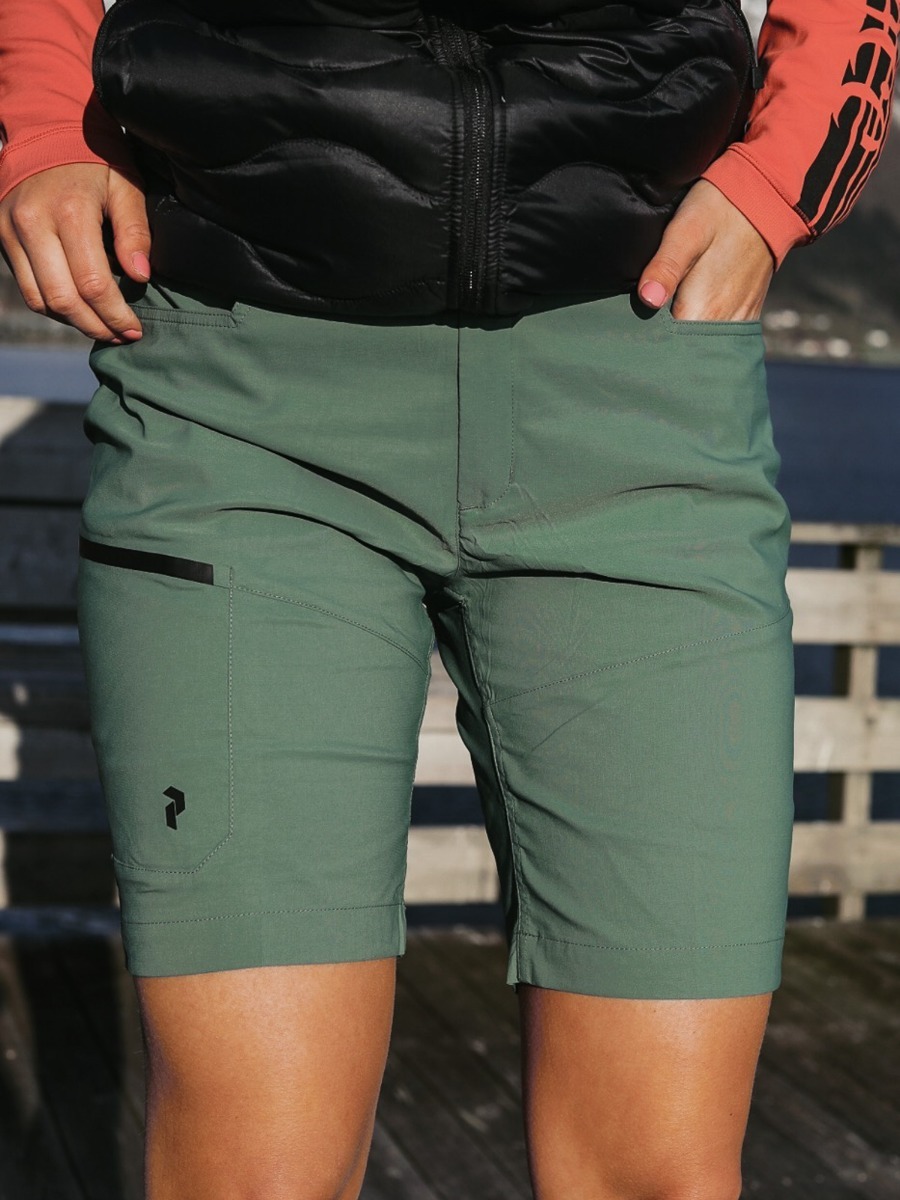 Peak Performance Iconiq Long Shorts Alpine Tundra