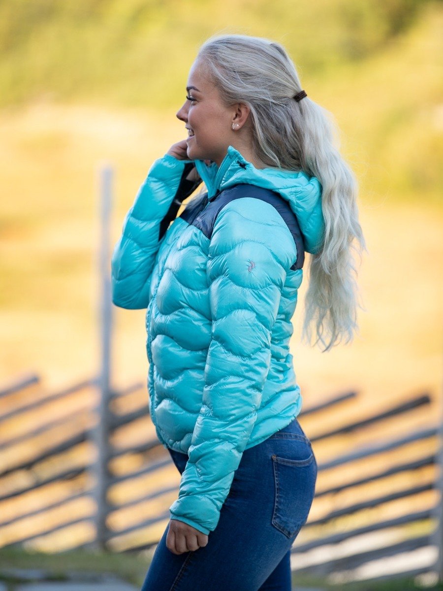 Peak Performance Helium Glacier Hood Jacket Tonic Sky