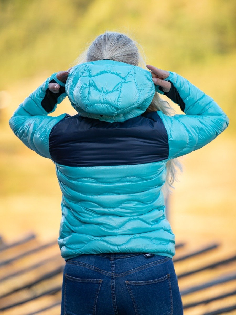 Peak Performance Helium Glacier Hood Jacket Tonic Sky