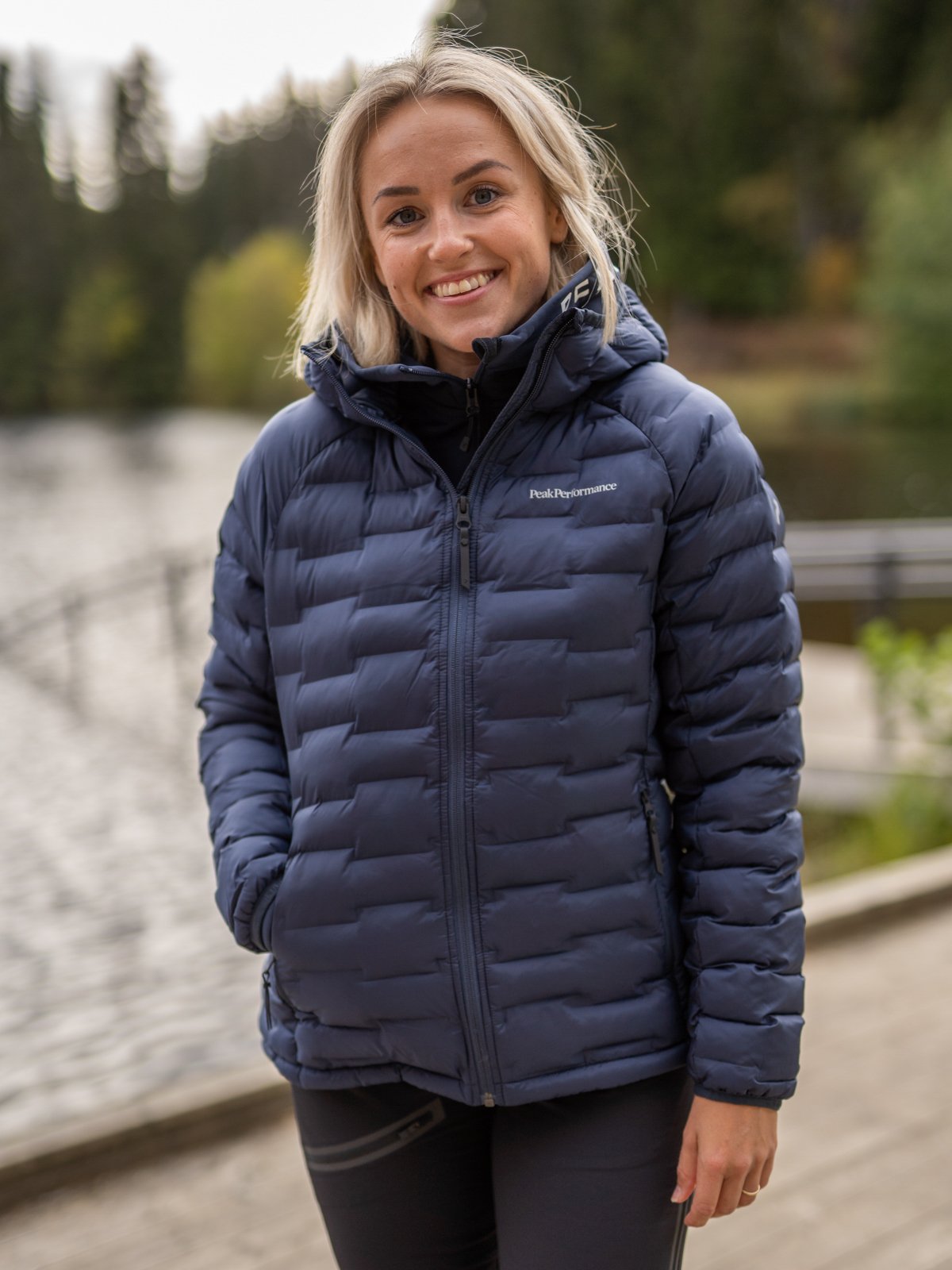 Peak Performance Argon Light Hood Jacket Blue Shadow