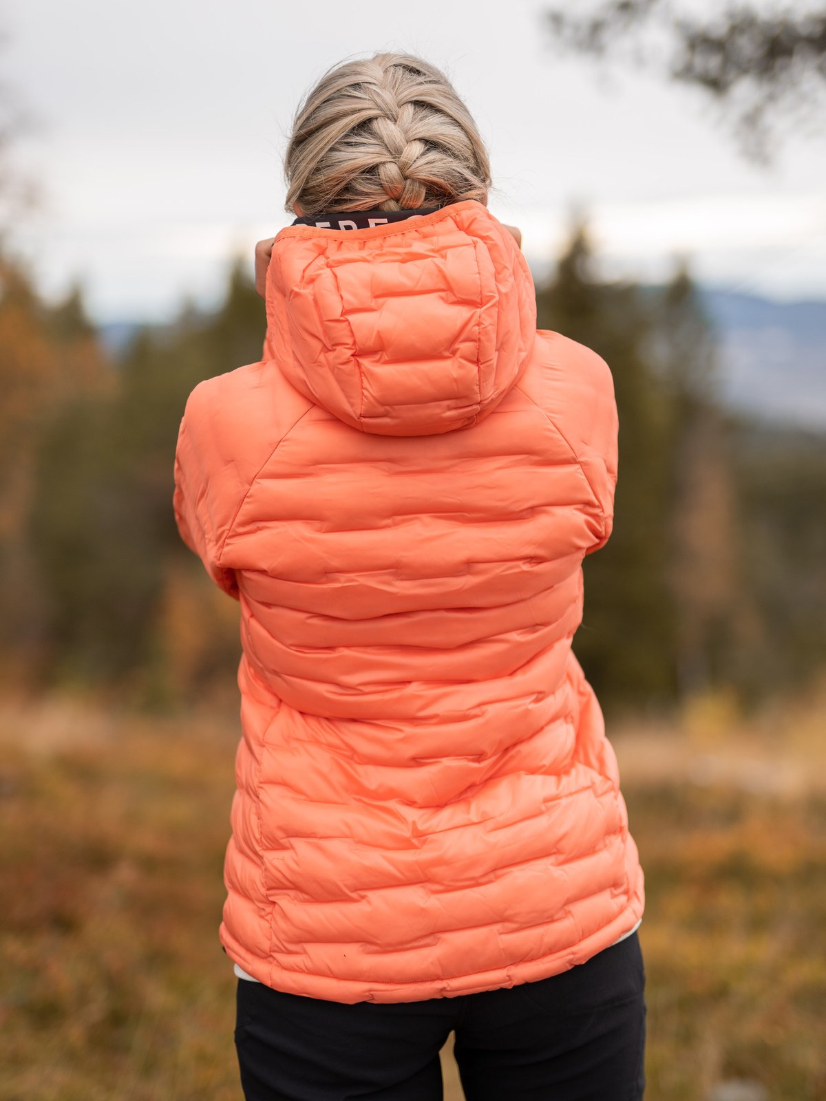 Peak Performance Argon Light Hood Jacket Light Orange
