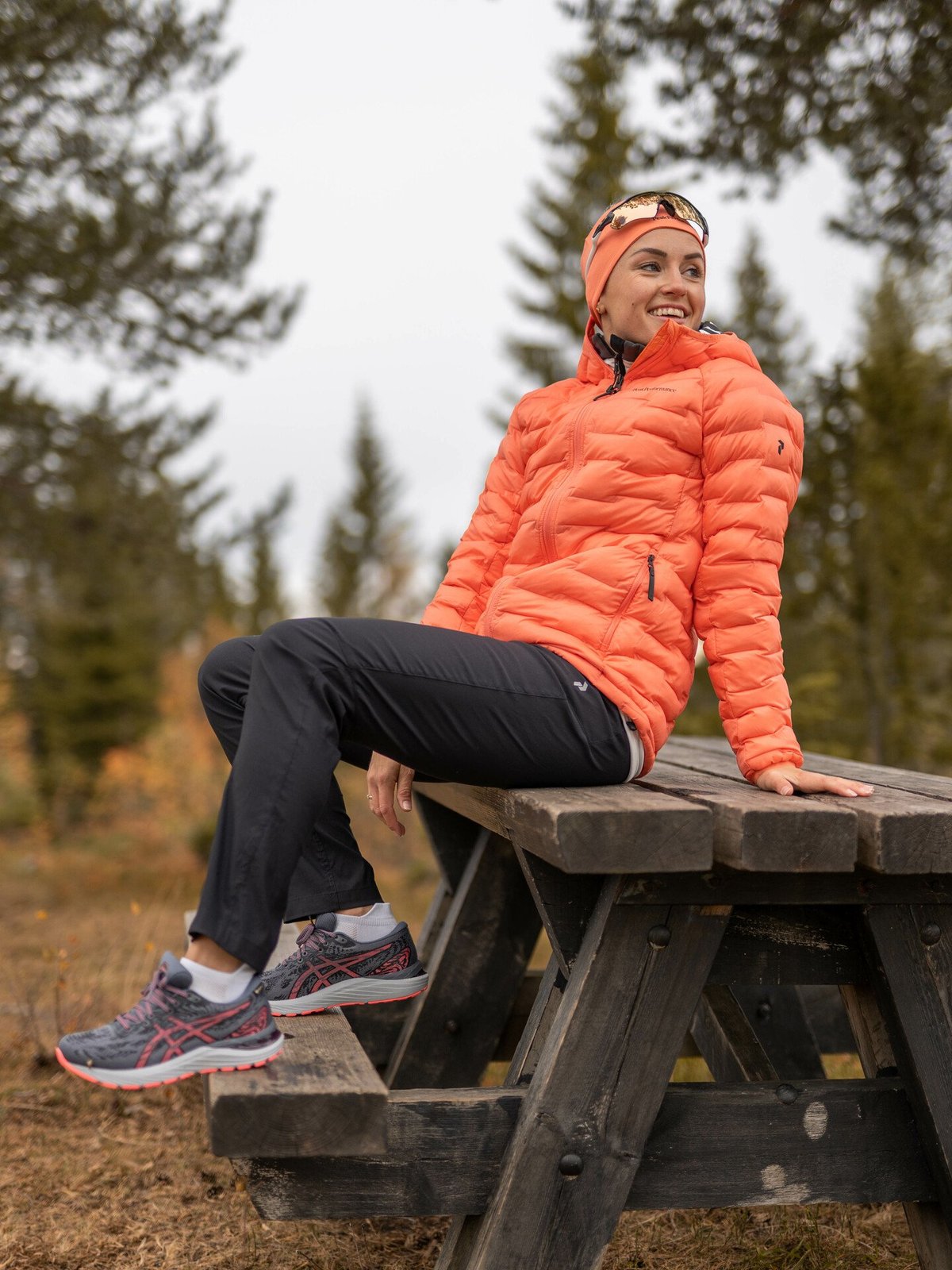 Peak Performance Argon Light Hood Jacket Light Orange