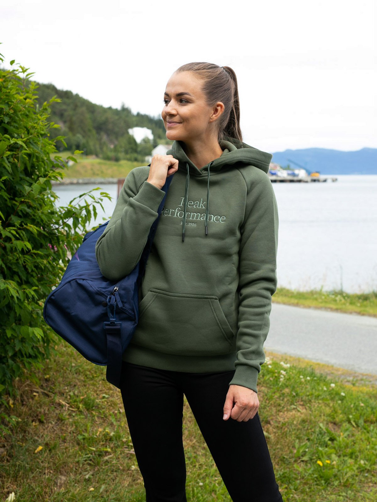 Peak Performance Original Hood Thrill Green