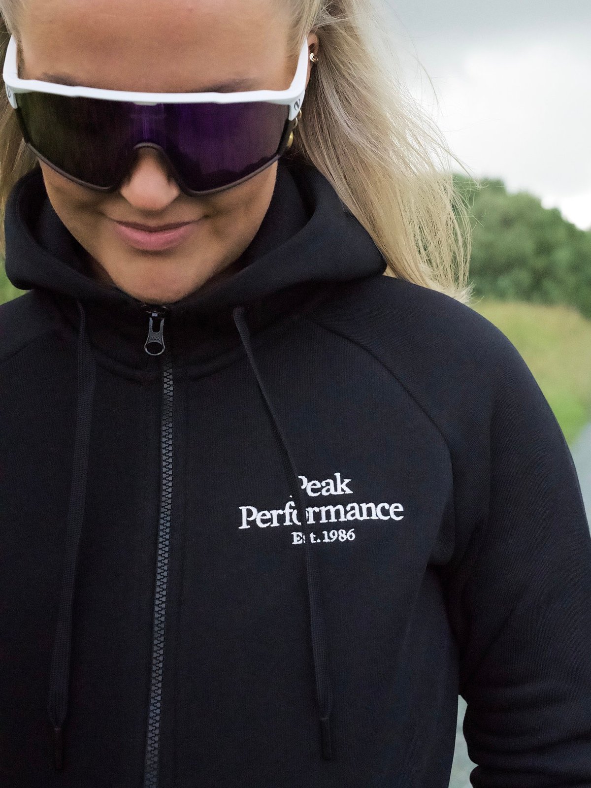 Peak Performance Original Zip Hood Black