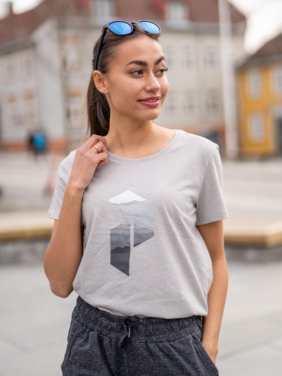Peak Performance Explore Big P Tee Med Grey Melange