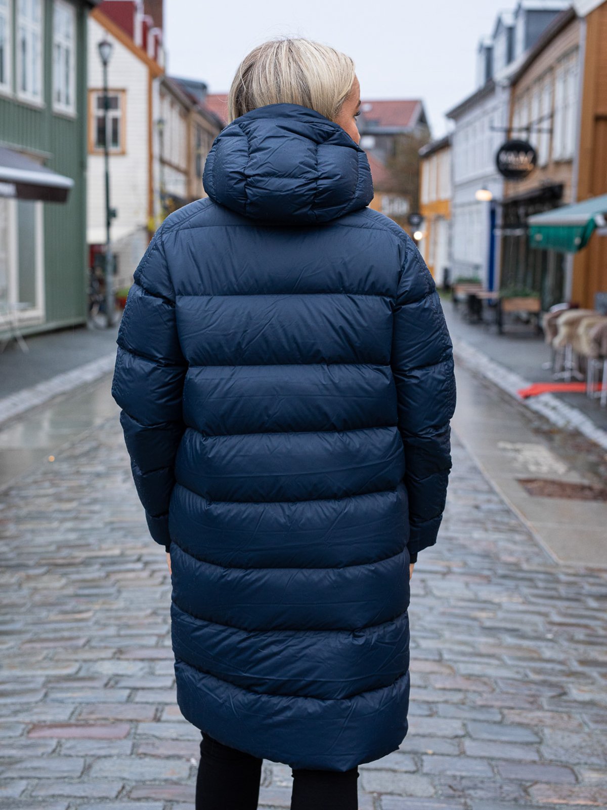 Peak Performance Frost Down Coat Blue Shadow
