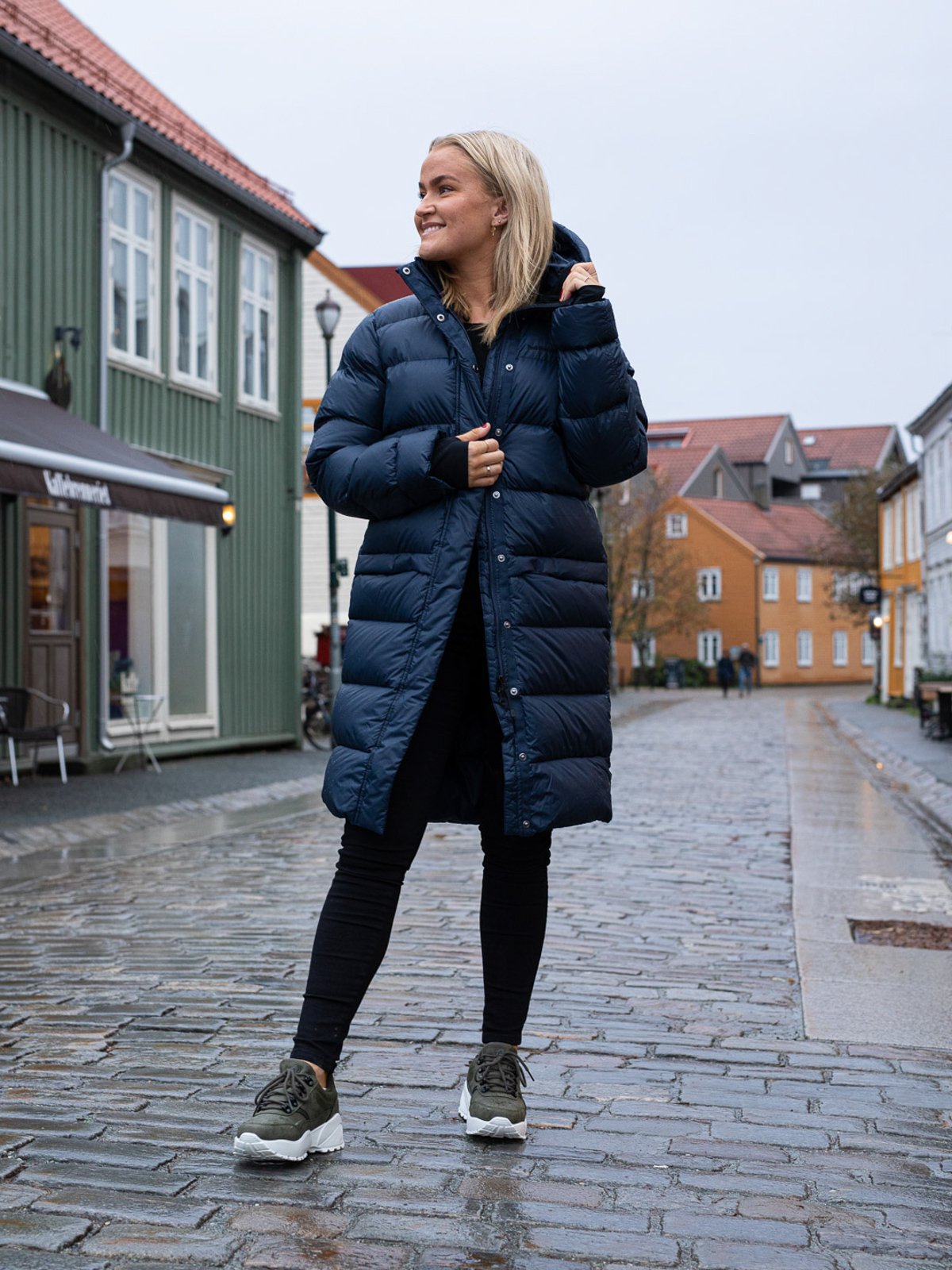 Peak Performance Frost Down Coat Blue Shadow