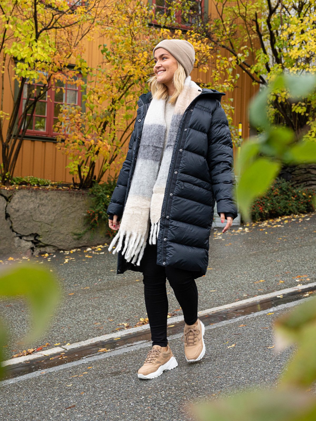 Peak Performance Frost Down Coat Black