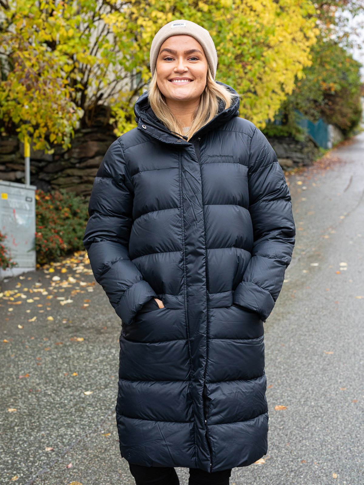 Peak Performance Frost Down Coat Black