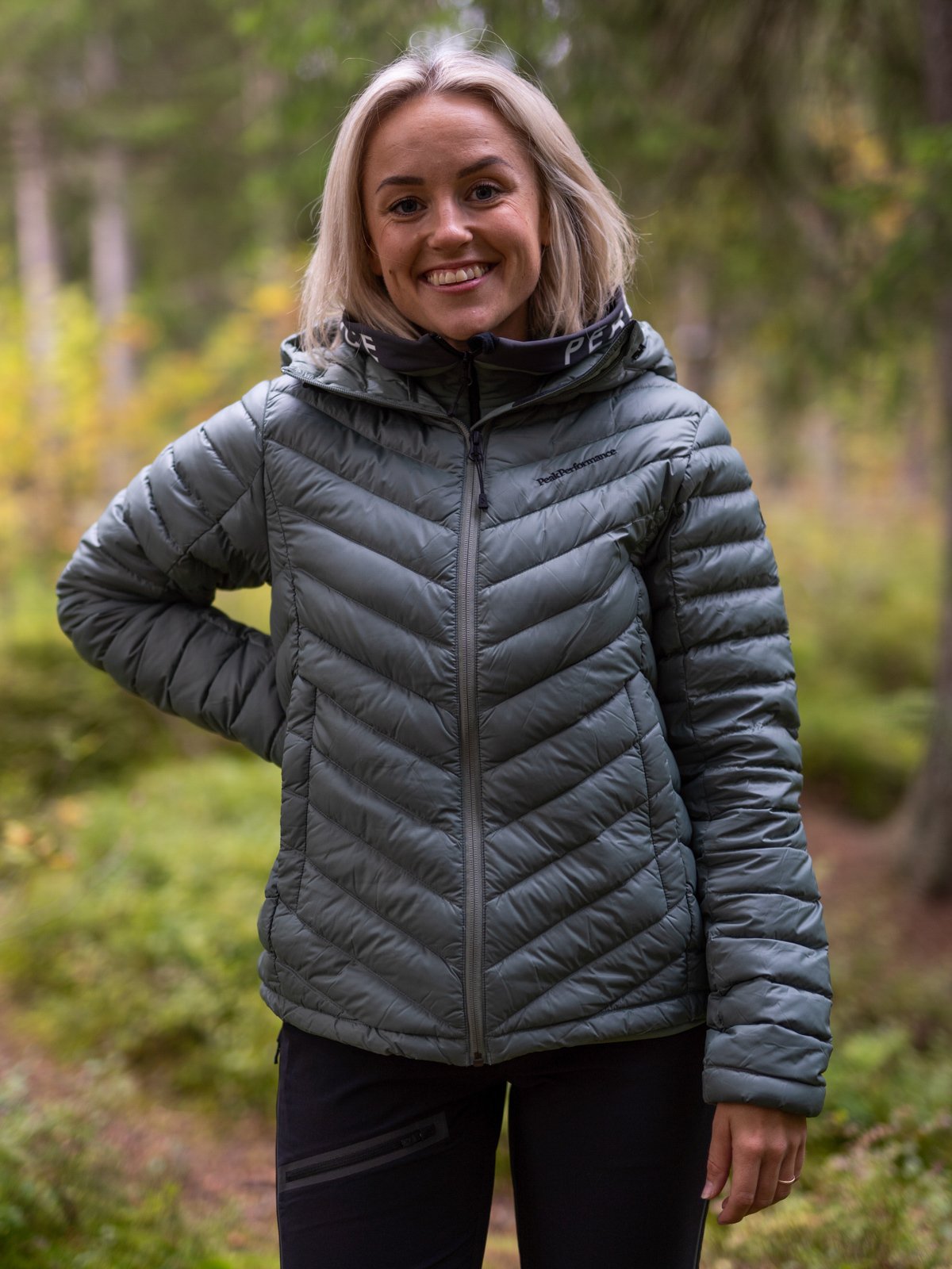 Peak Performance Frost Down Hood Jacket Fells view