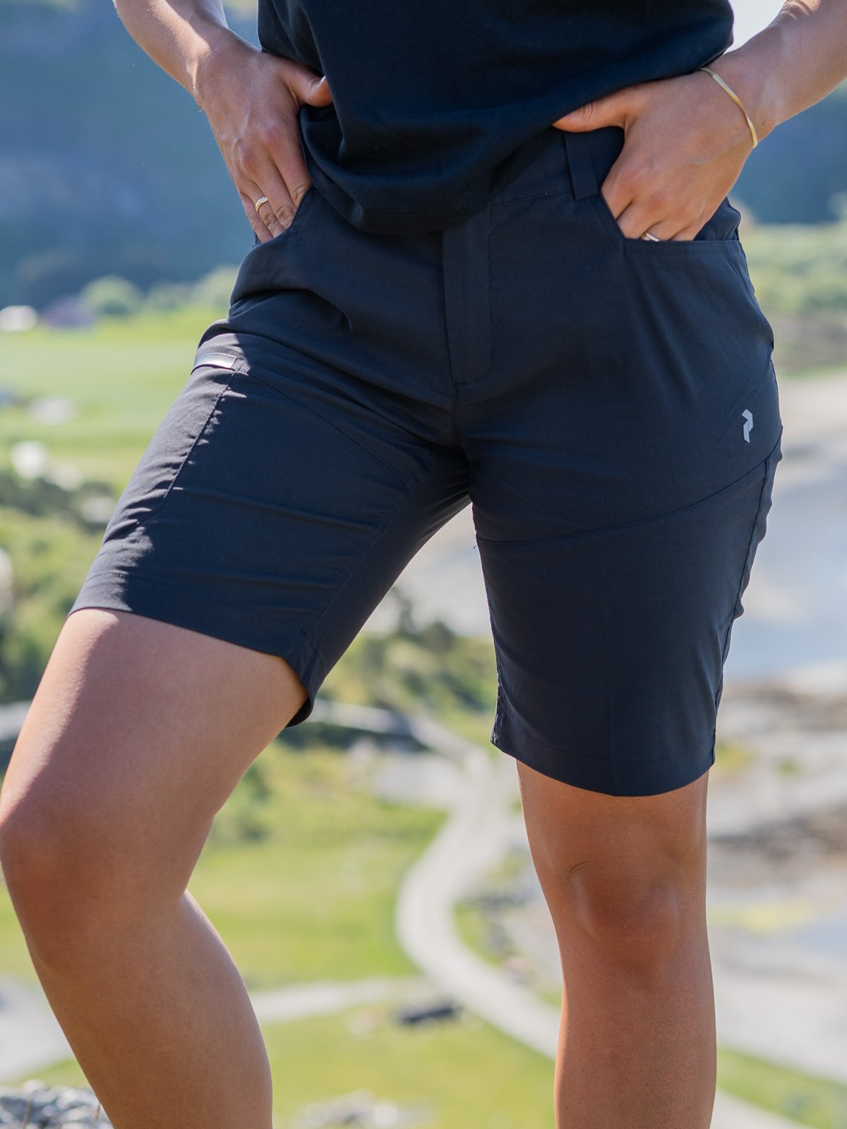 Peak Performance Iconiq Long shorts Black