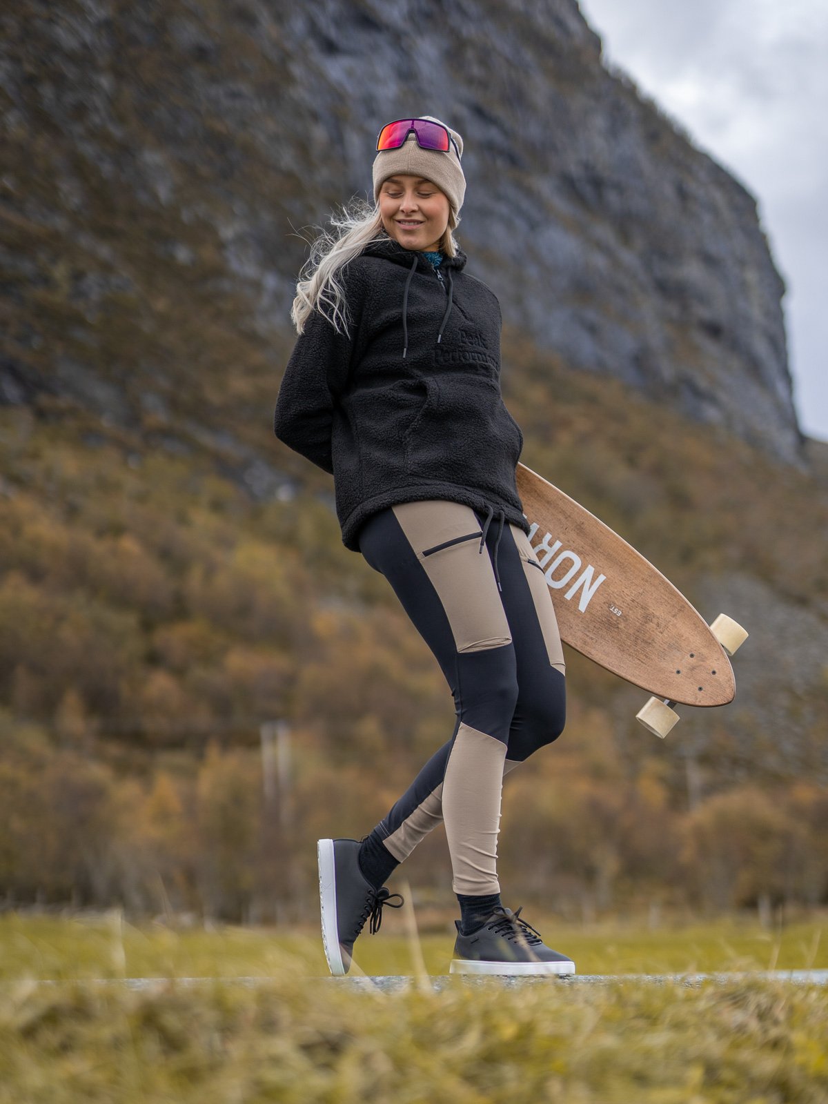 Peak Performance Track Tights True Beige