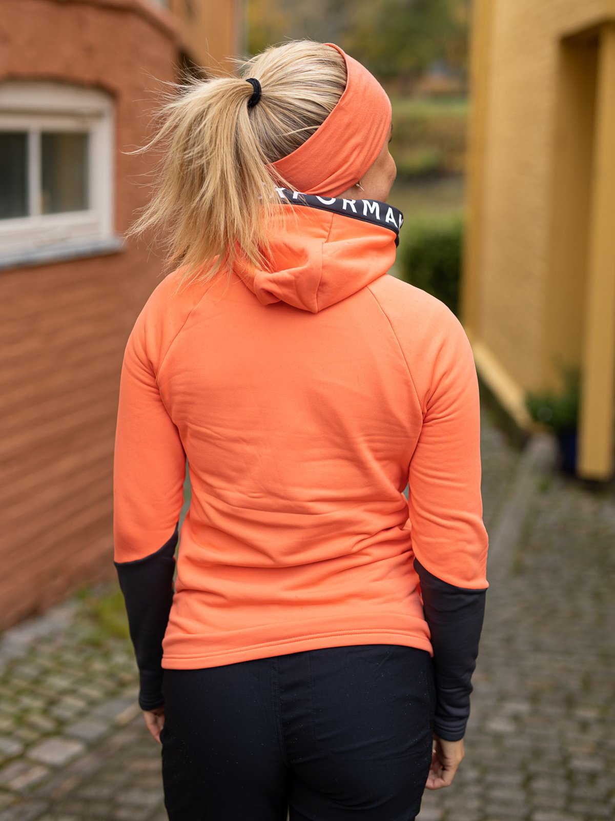 Peak Performance Rider Zip Hood Light orange