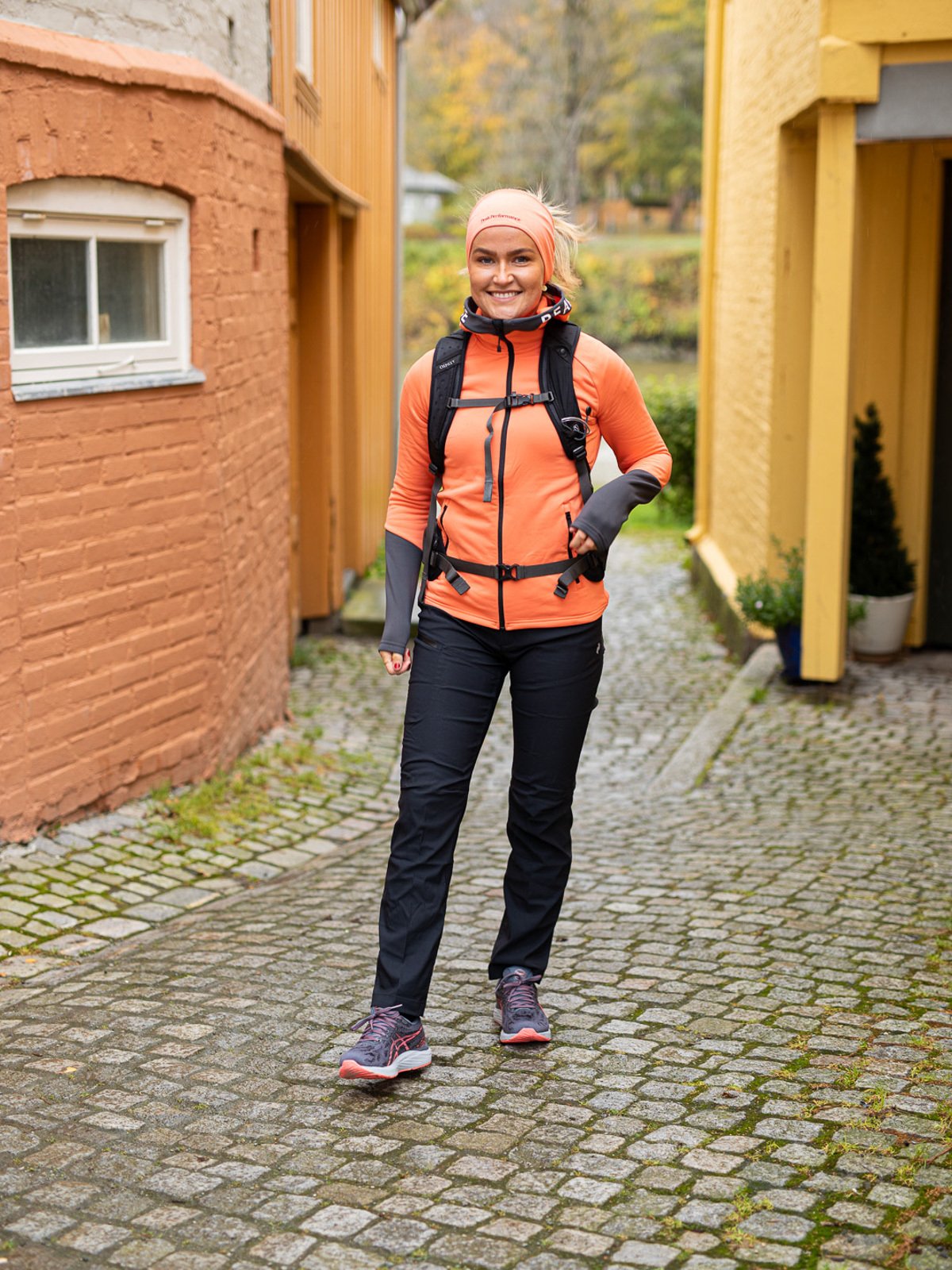 Peak Performance Rider Zip Hood Light orange