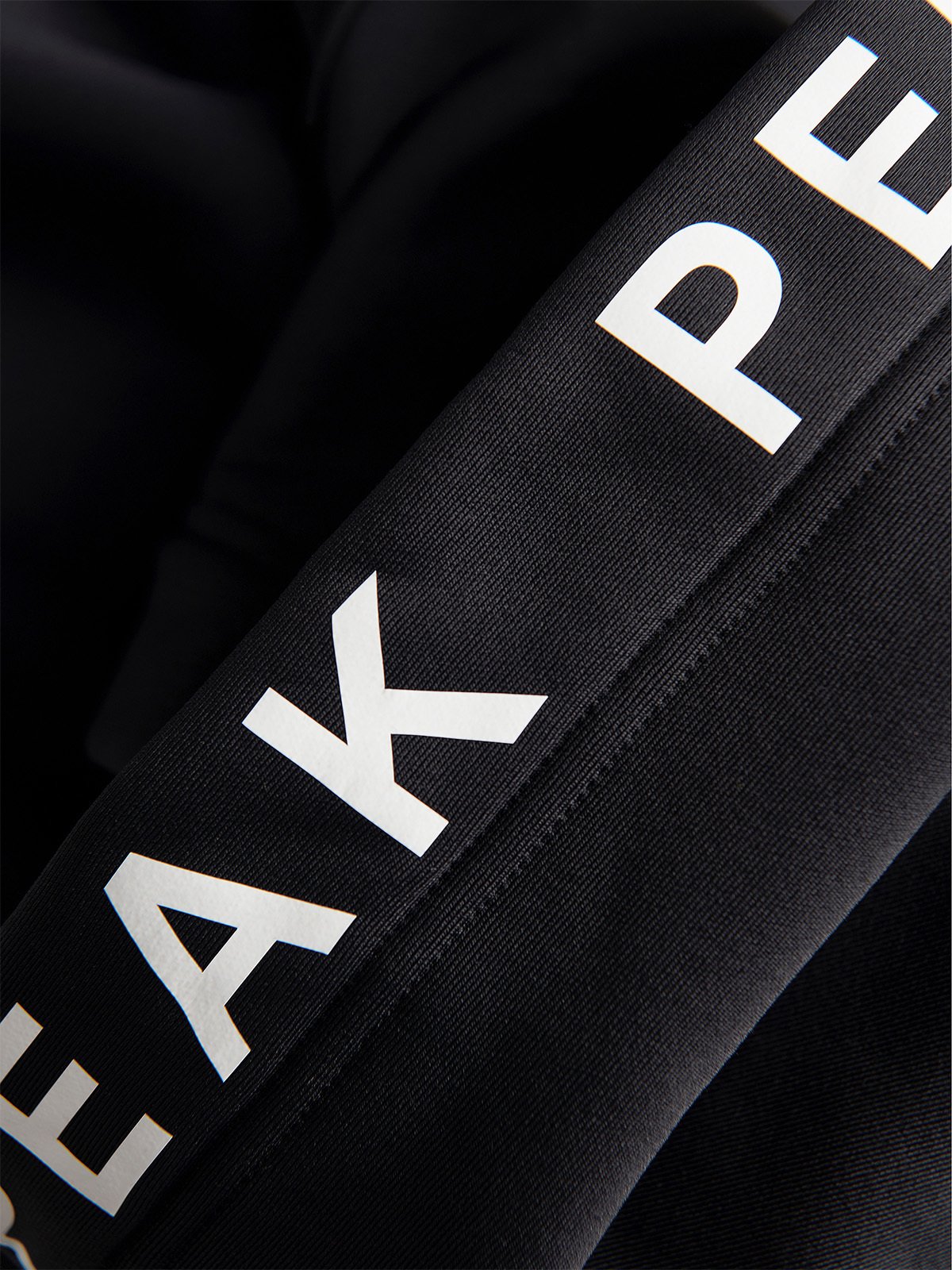 Peak Performance Rider Hood Black