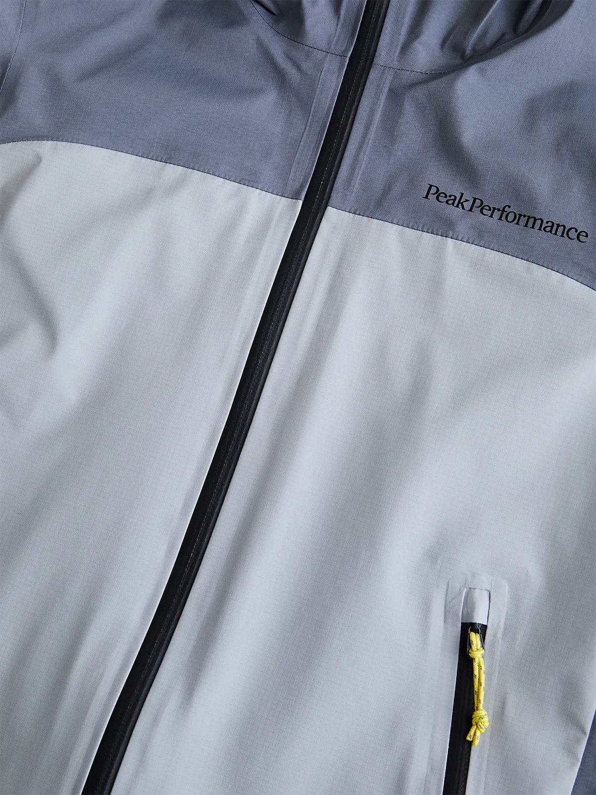 Peak Performance W Vislight Gore-Tex Light Jacket Quiet Grey / Soud Mist / Canary Lime