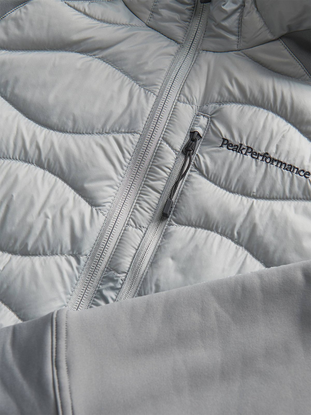Peak Performance W Helium Down Hybrid Hood J Soud Mist / Grey Melange