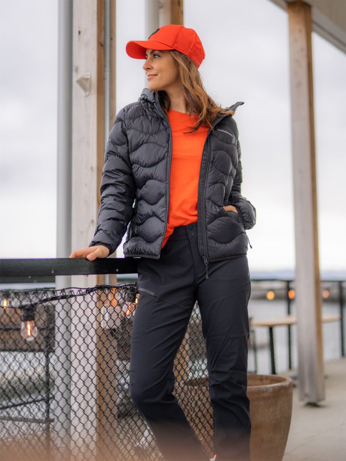 Peak Performance W Helium Down Hood Jacket Black