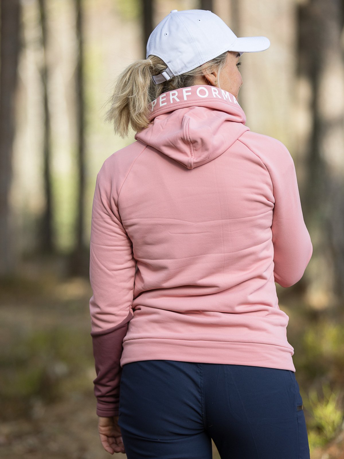 Peak Performance Rider Hood Warm Blush / Rose Brown