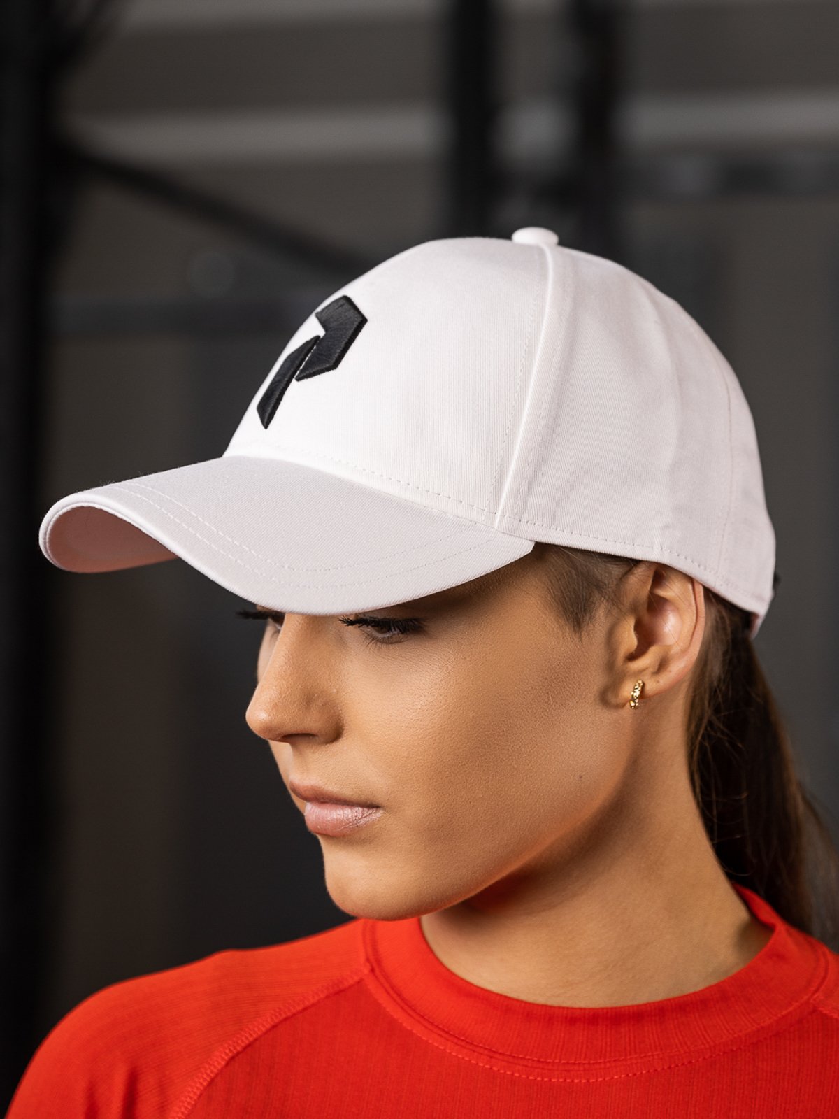 Peak Performance Retro Cap White